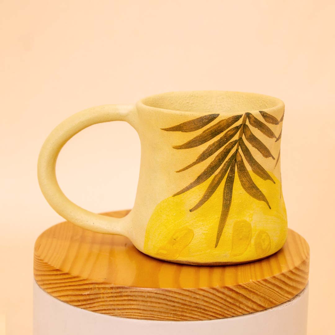 Flowrista Online Flowers Shop Ellie Santaria Mug