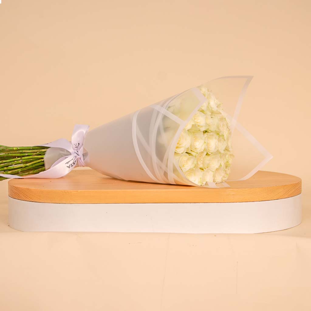 Flowrista Online Flowers Shop بوكيه من 25 وردة بيضاء
