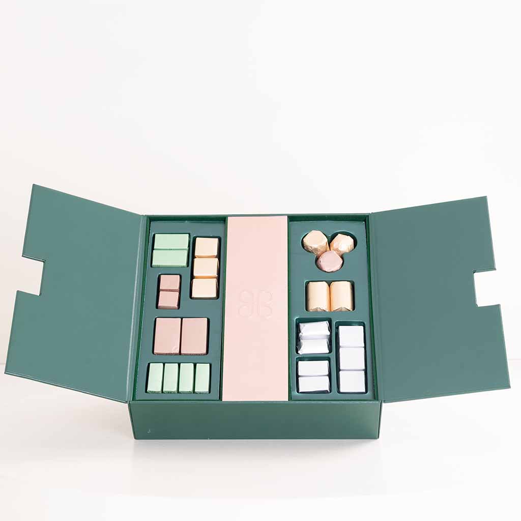 Flowrista Online Flowers Shop Patchi Les Signatures – Prestige Box (940g)