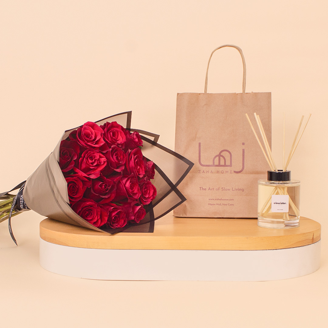 Flowrista Online Flowers Shop معطر جو زها هوم "رسالة حب" مع 15 وردة حمراء