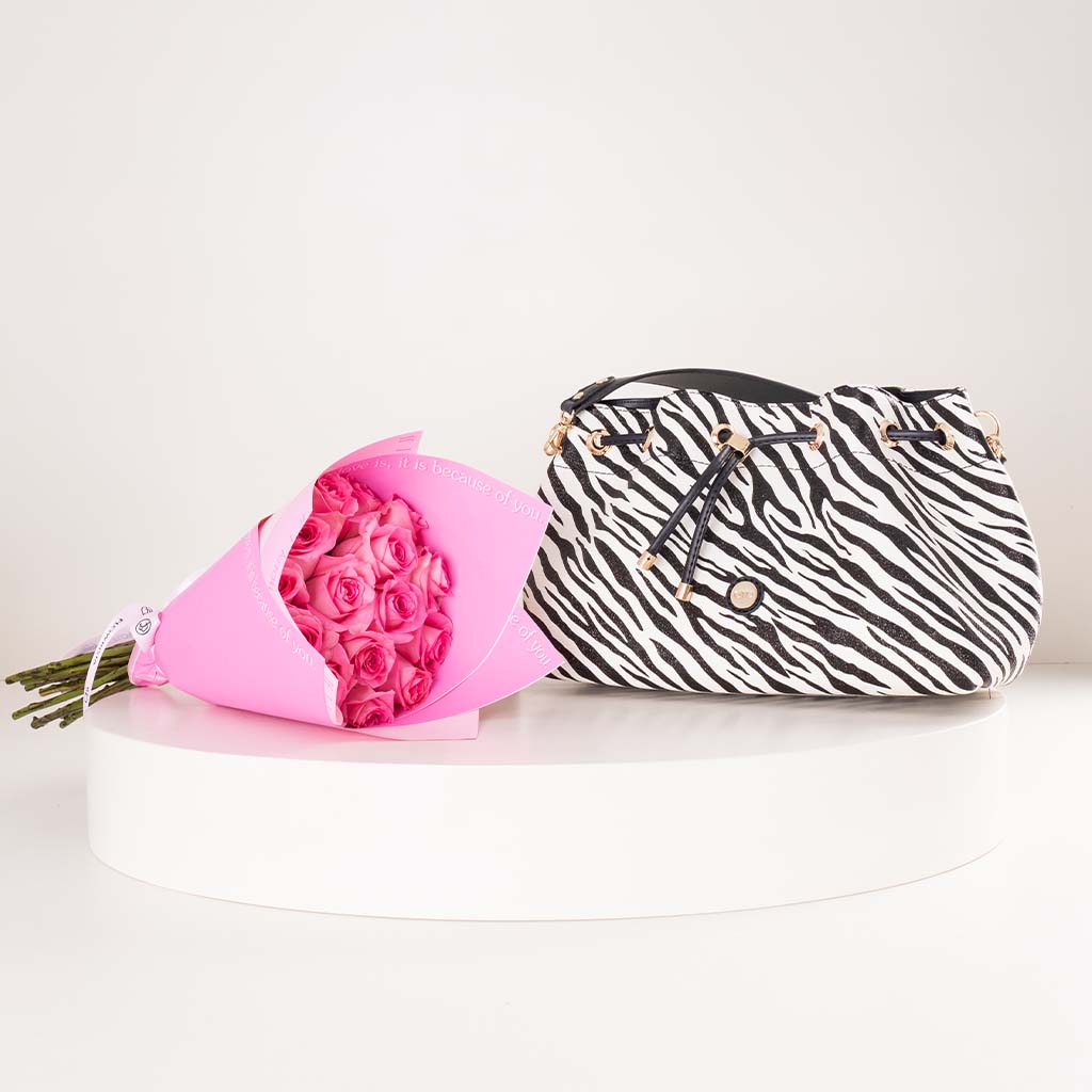 Flowrista Online Flowers Shop Alamki Safari Bag Black & White & 20 Pink Roses Bouquet