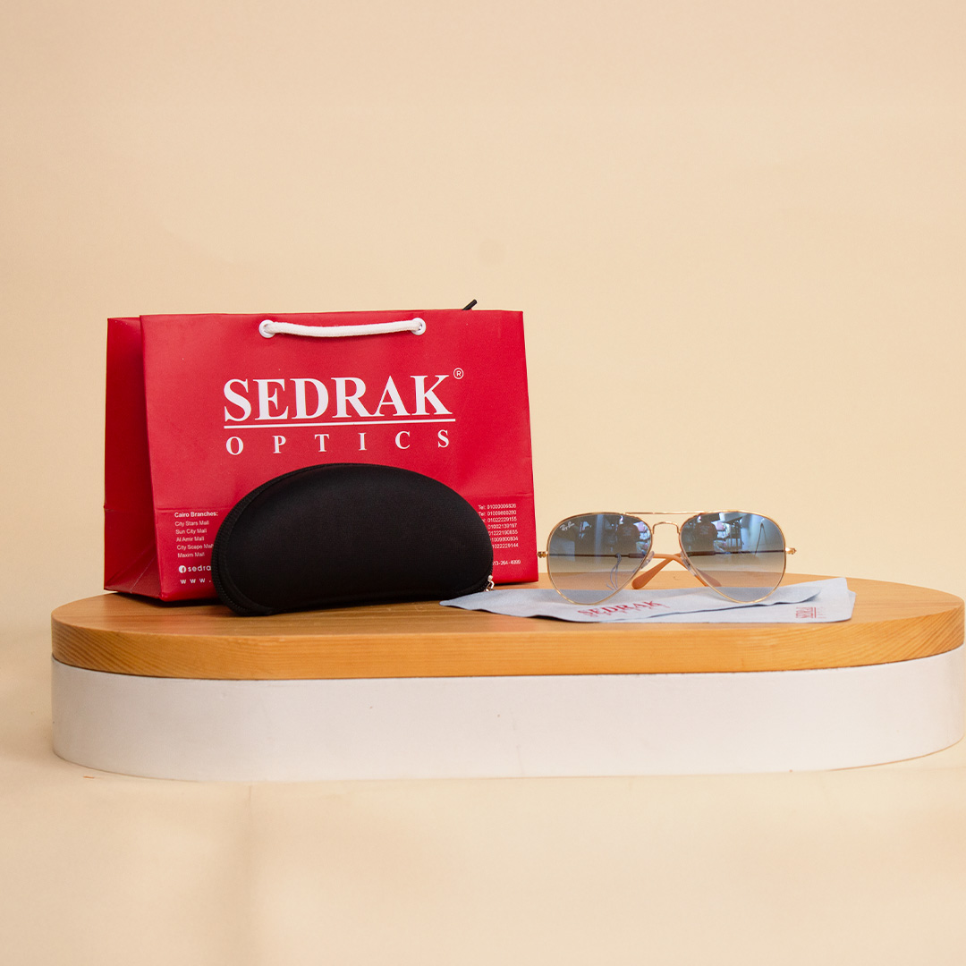 Flowrista Online Flowers Shop Ray-Ban Sunglass with Gold Frame & Gradient Lenses