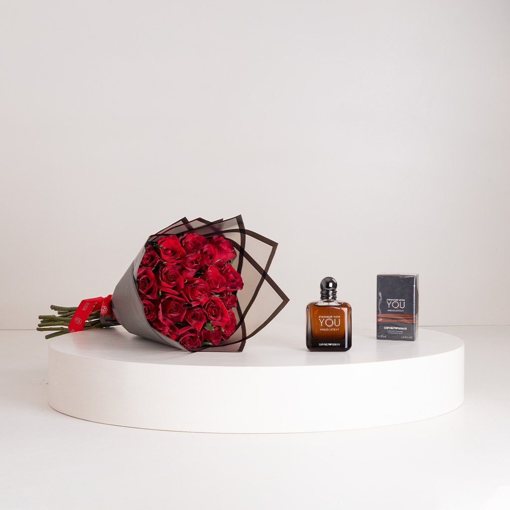 Flowrista Online Flowers Shop عطر جورجيو أرماني سترونجر وذ يو أو دو تواليت 100 مل وباقة ورود حمراء