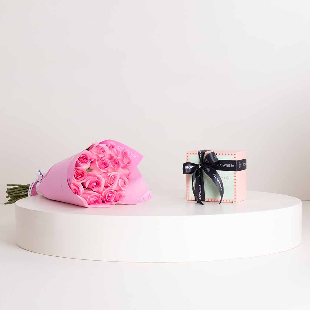 Flowrista Online Flowers Shop شوكولاتة شانشال الفاخرة و15 وردة وردية