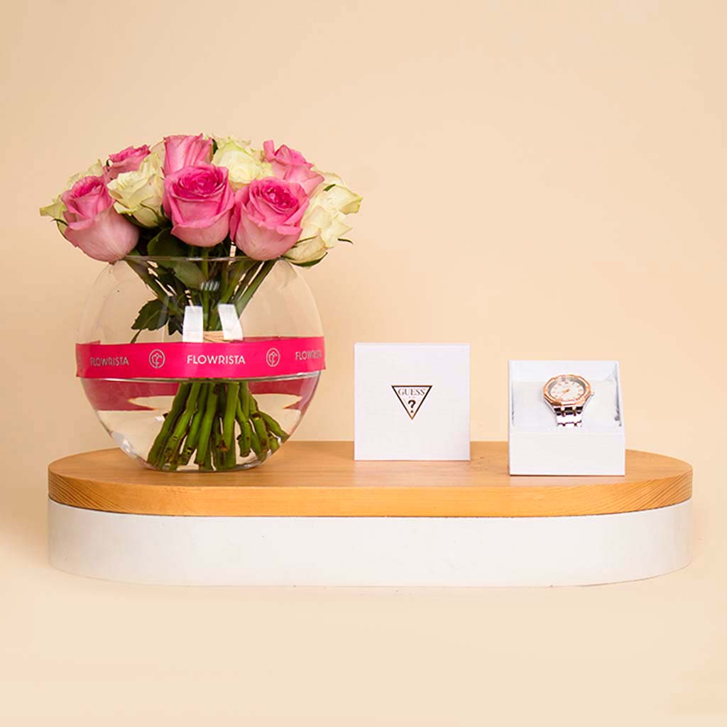 Flowrista Online Flowers Shop ساعة جي سي ايلوجين و20 وردة على شكل قلب - هدية عيد الأم