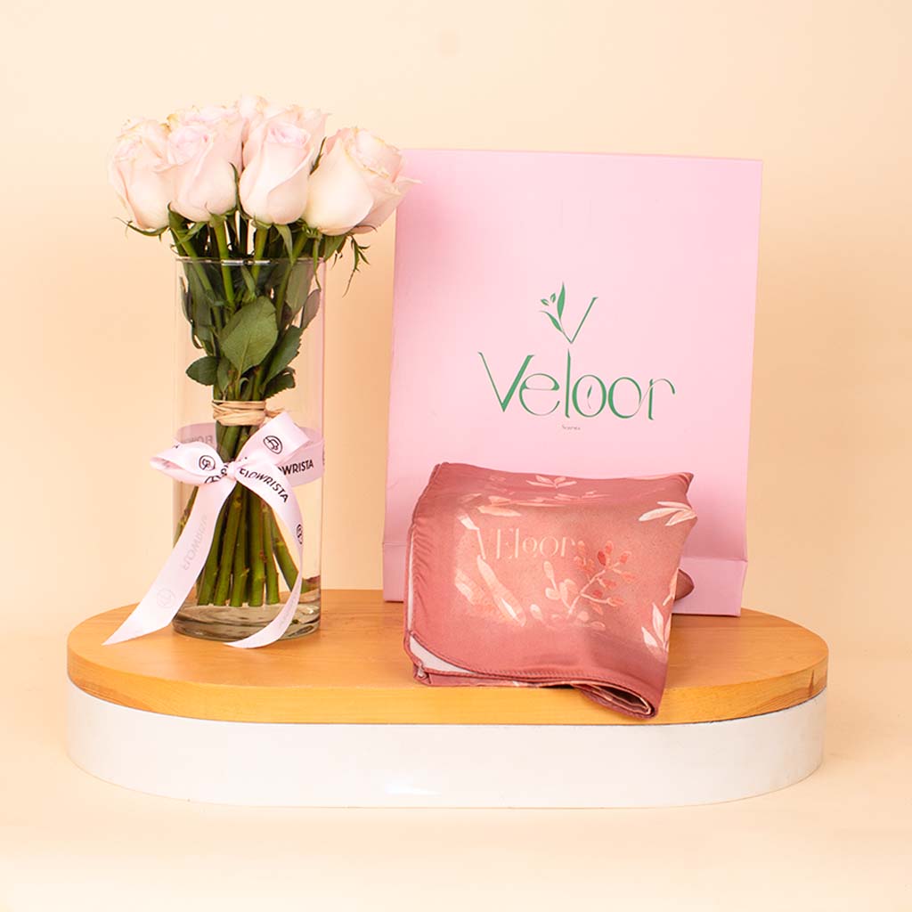 Flowrista Online Flowers Shop وشاح فيلور رافيف مع مزهرية ورود وردية