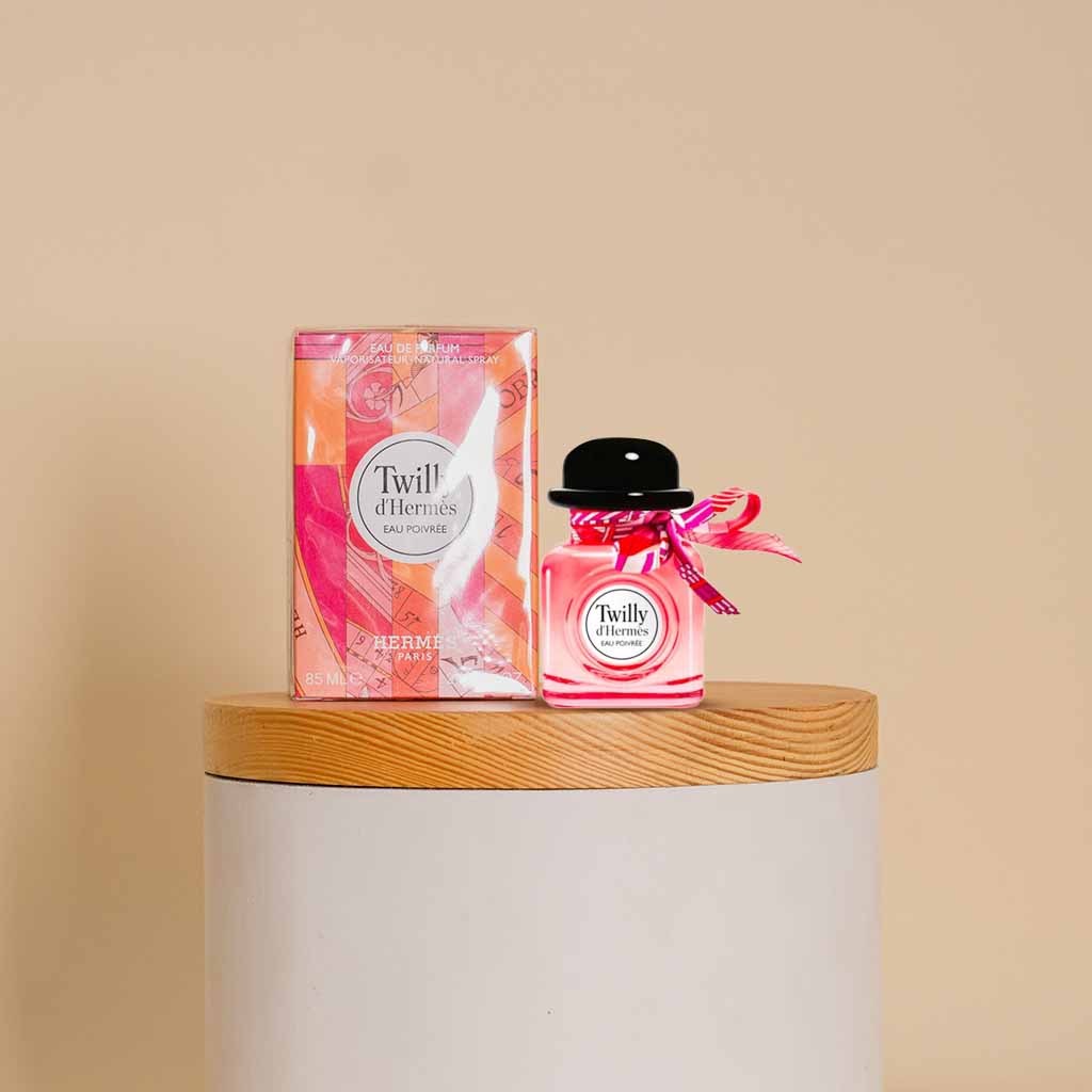 Flowrista Online Flowers Shop Twilly d’Hermès Bold Elegance