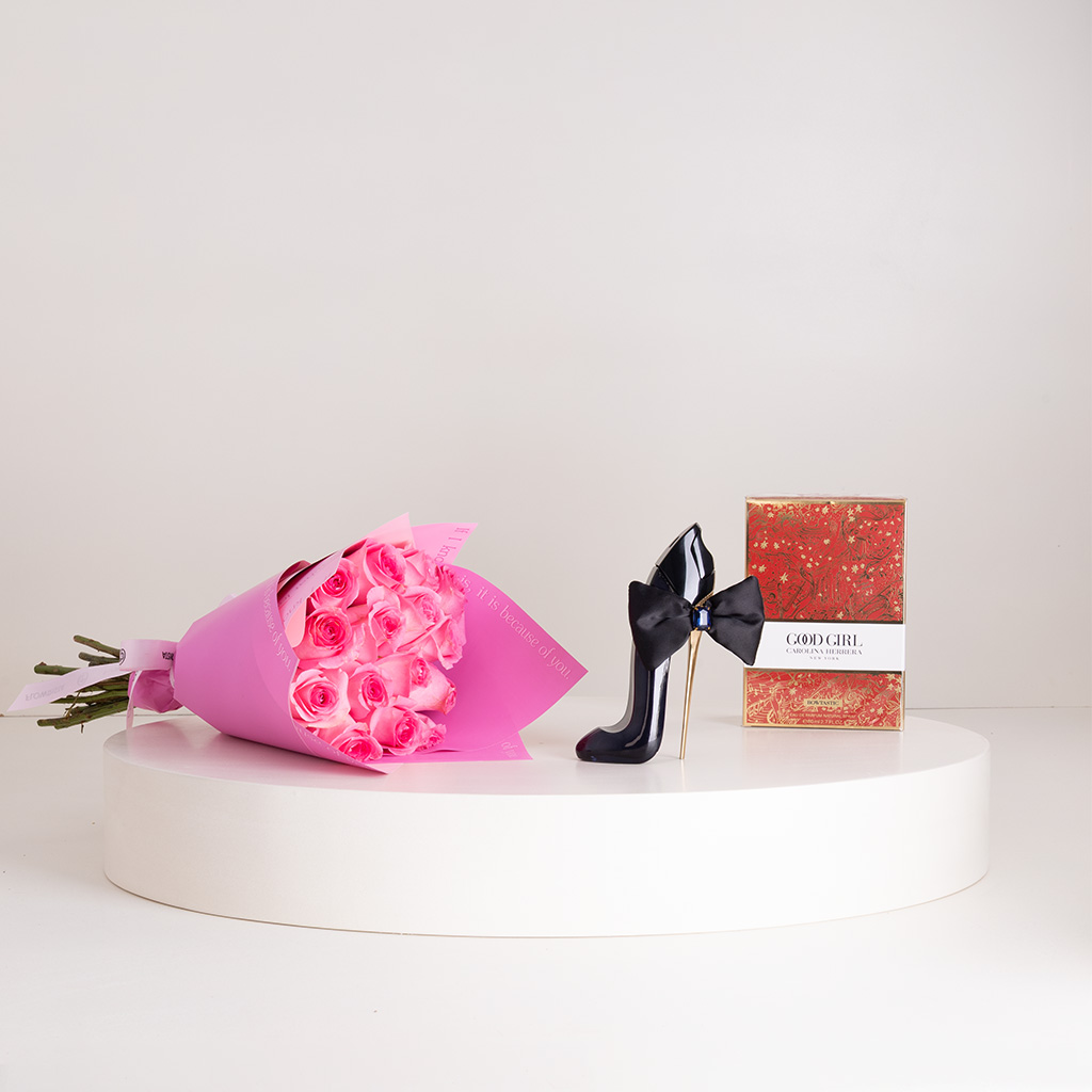 Flowrista Online Flowers Shop عطر كارولينا هيريرا جود جيرل بوتاستيك أو دو بارفان 80 مل وباقة ورود وردية