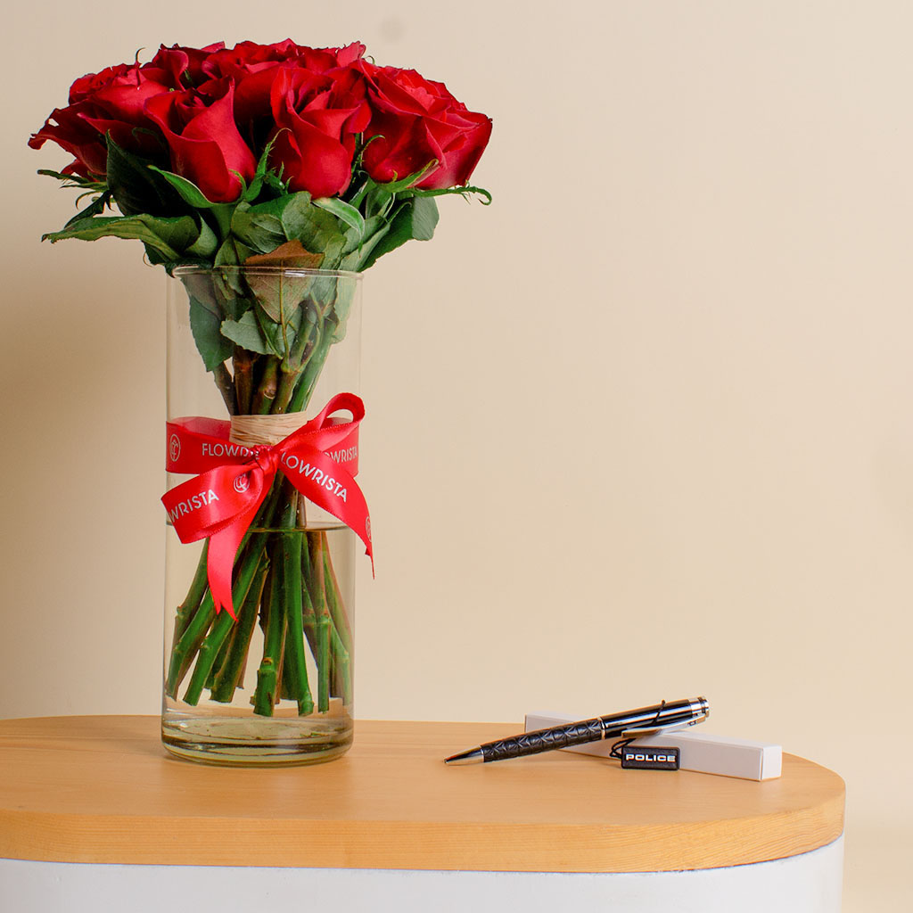 Flowrista Online Flowers Shop PERGR Elegance Pen Set with 15 Red Roses Vase