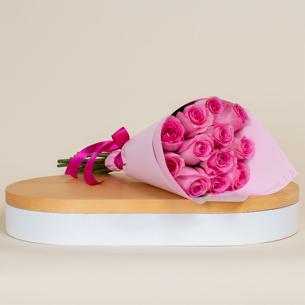Flowrista Online Flowers Shop Hand Bouquet of 12 Pink Roses