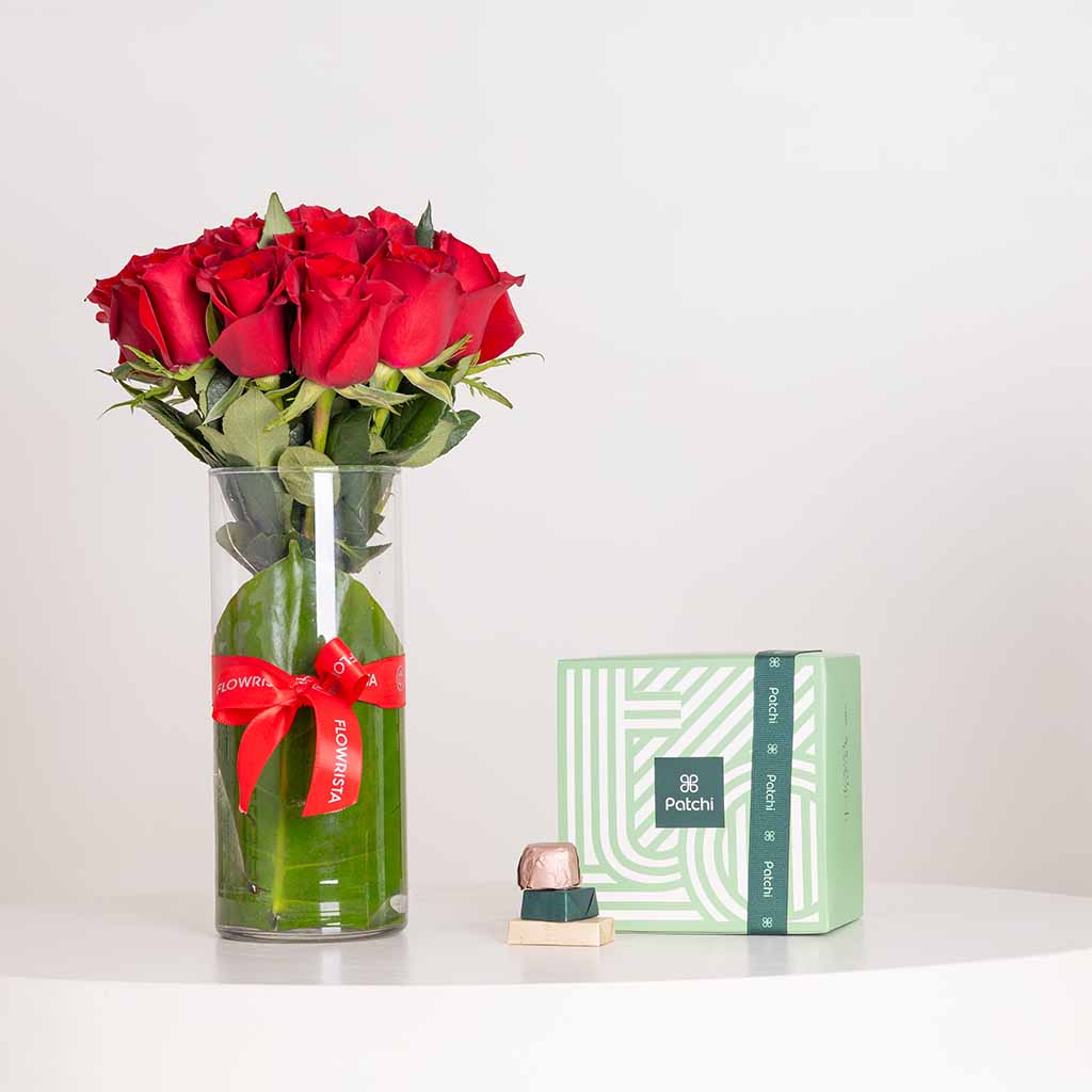 Flowrista Online Flowers Shop Patchi Chocolate Box 500g & Red Roses Vase