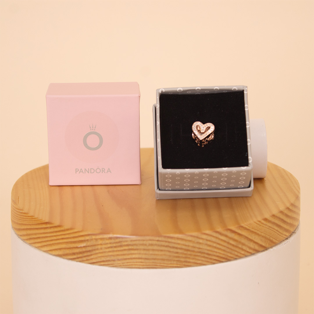 Flowrista Online Flowers Shop Pandora Rose Sparkling Heart Charm with Clear Zirconia 