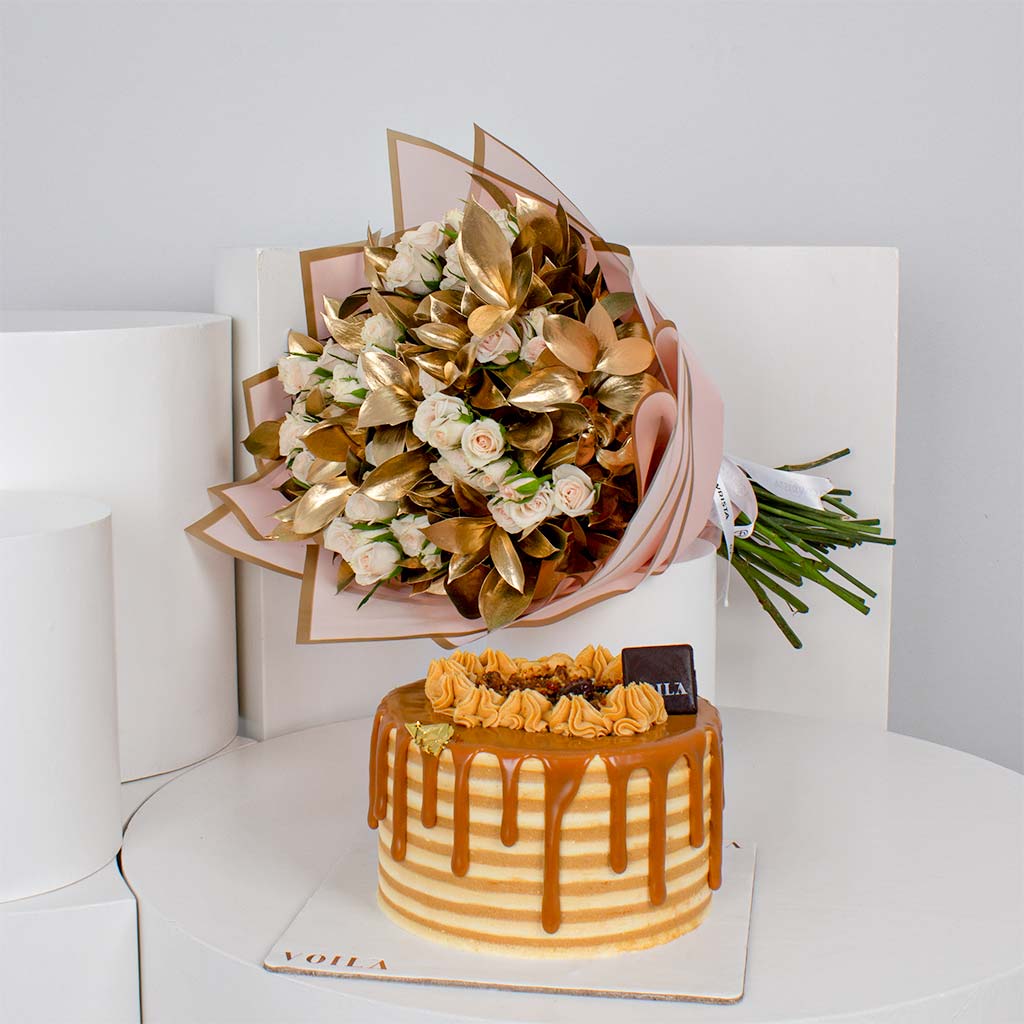 Flowrista Online Flowers Shop Voila Caramel Cake and Baby Roses
