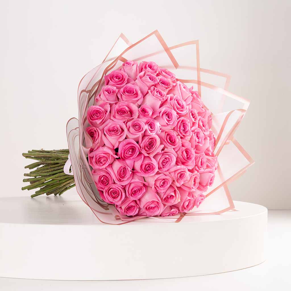 Flowrista Online Flowers Shop 50 Pink Roses bouquet