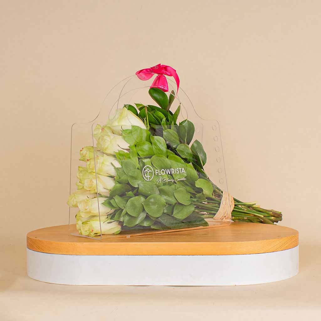 Flowrista Online Flowers Shop حقيبة بيضاء 