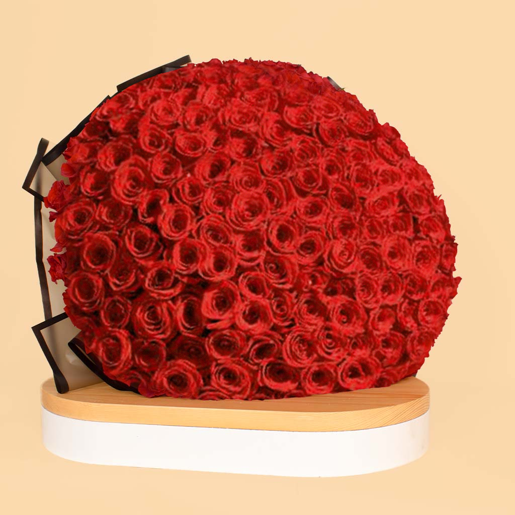 Flowrista Online Flowers Shop 250 Red roses hand bouquet 