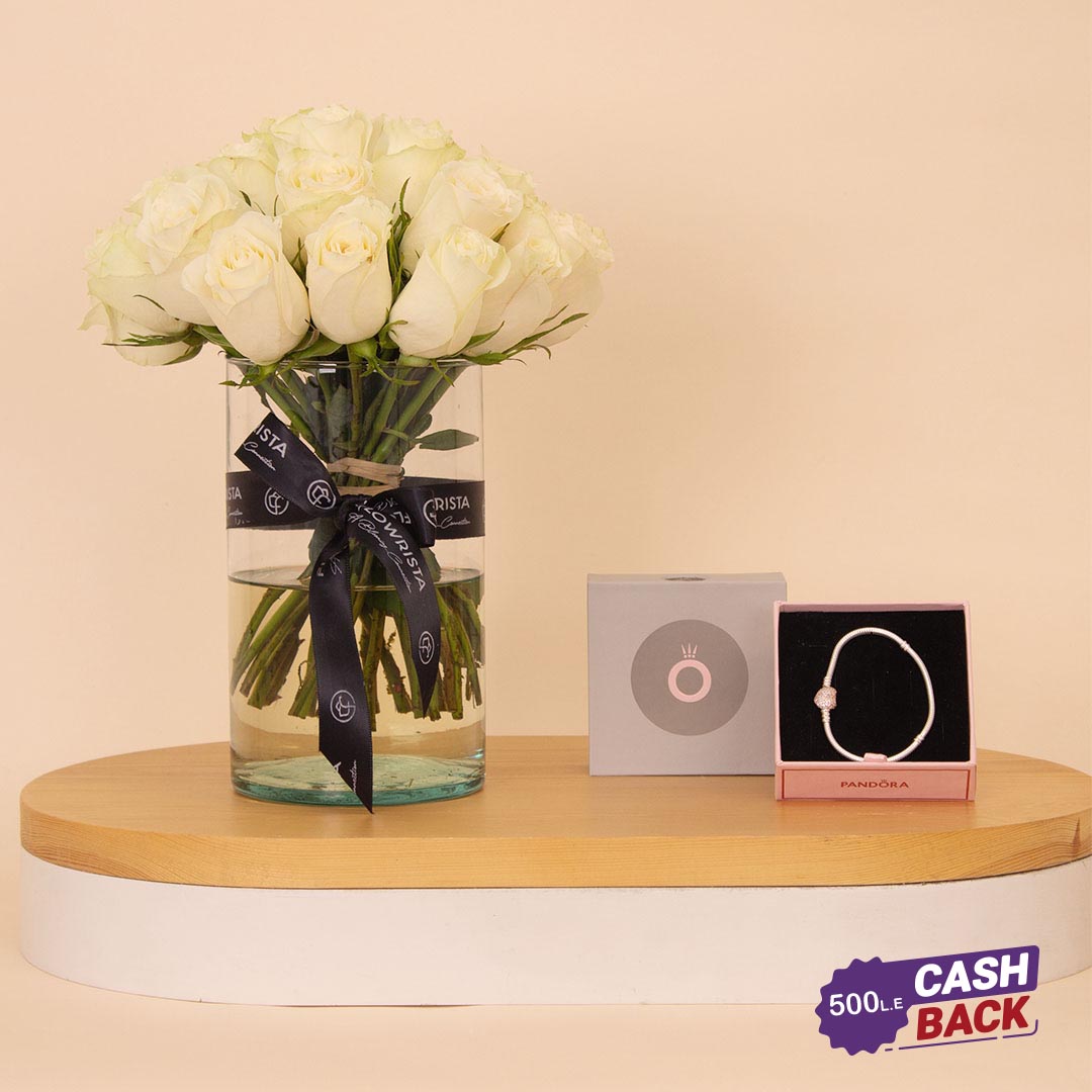 Flowrista Online Flowers Shop سوار باندورا مومنتس بسلسلة ثعبان مع قلب مرصع & ومزهرية من 20 وردة بيضاء 