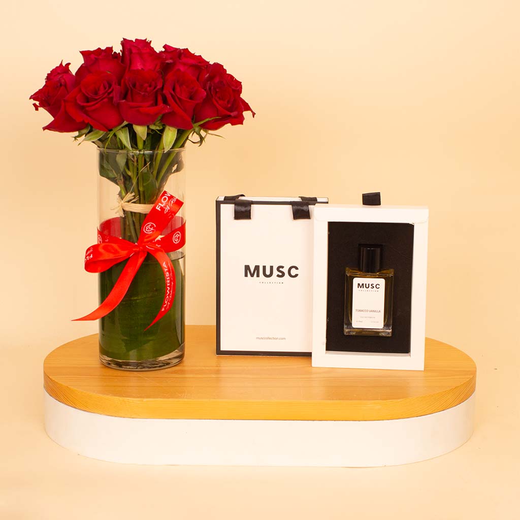 Flowrista Online Flowers Shop MUSC Tobacco Vanille 50ml & Red Roses Vase