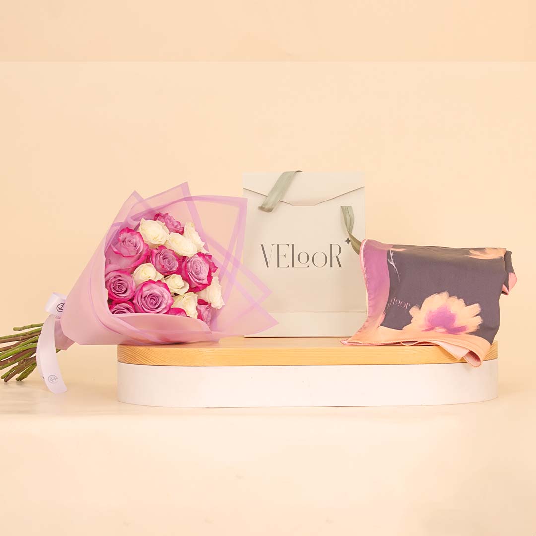 Flowrista Online Flowers Shop  سكارف فيلور ليال | بوكيه ورد ميكس أبيض وموف