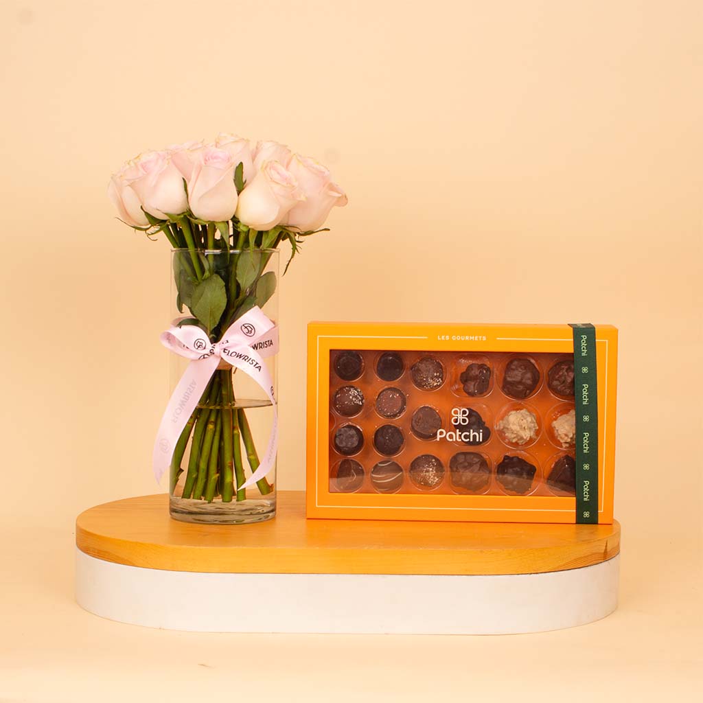 Flowrista Online Flowers Shop Patchi Les Gourmets 20 pcs & Pink Roses Vase