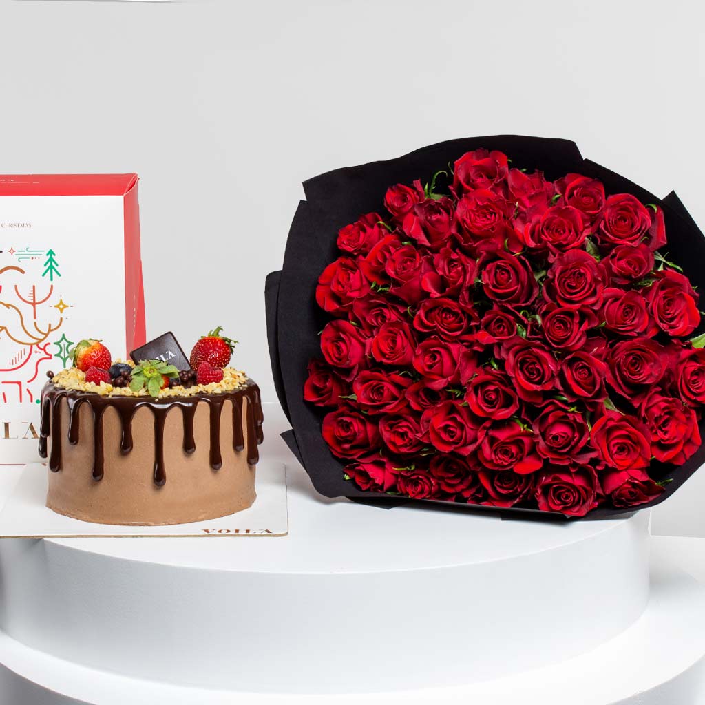 Flowrista Online Flowers Shop Voila Chocolate Cake and 50 Red Roses