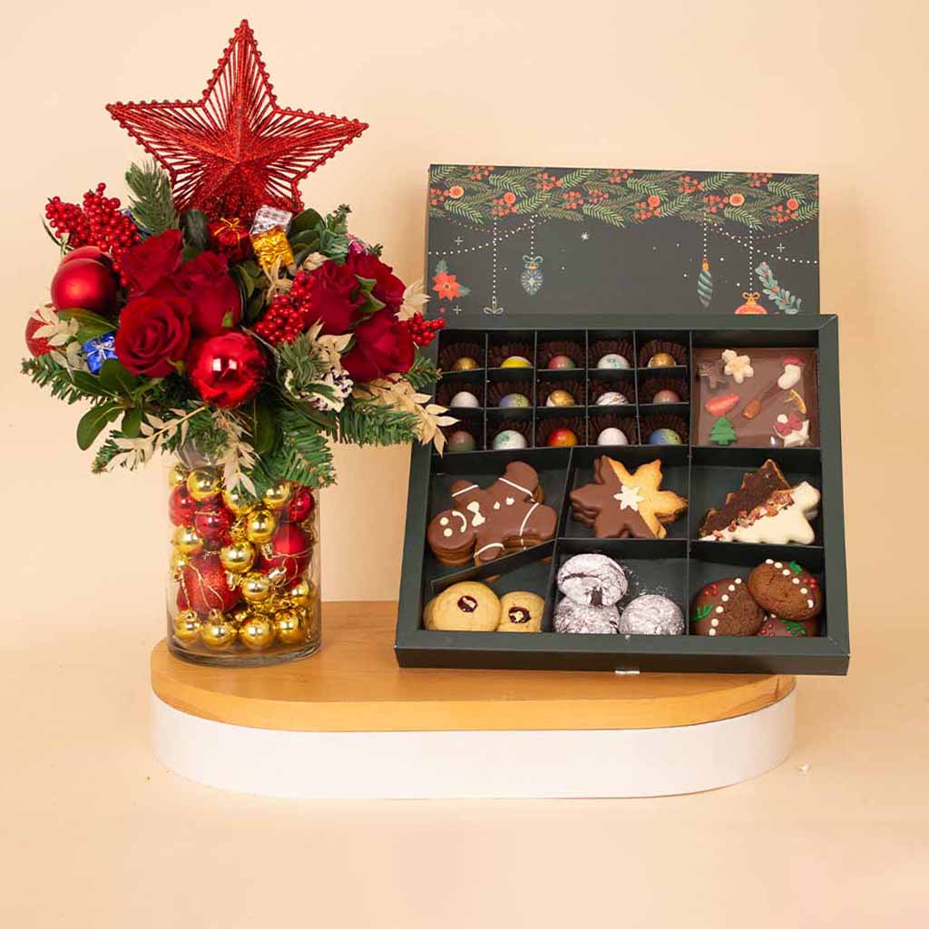 Flowrista Online Flowers Shop Fleur Belgian Chocolate Box & Festive Roses Vase