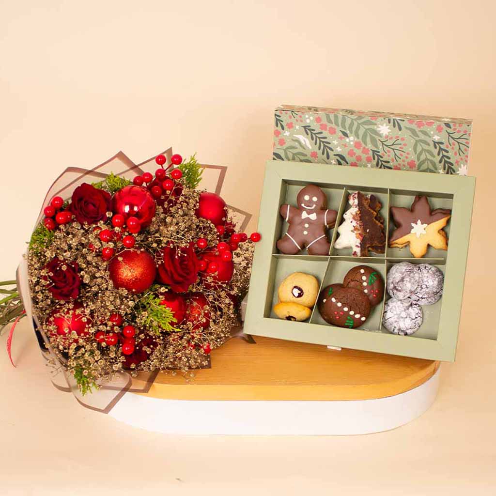 Flowrista Online Flowers Shop Fleur New Year Cookies Box 18 Pieces & Festive  Bouquet