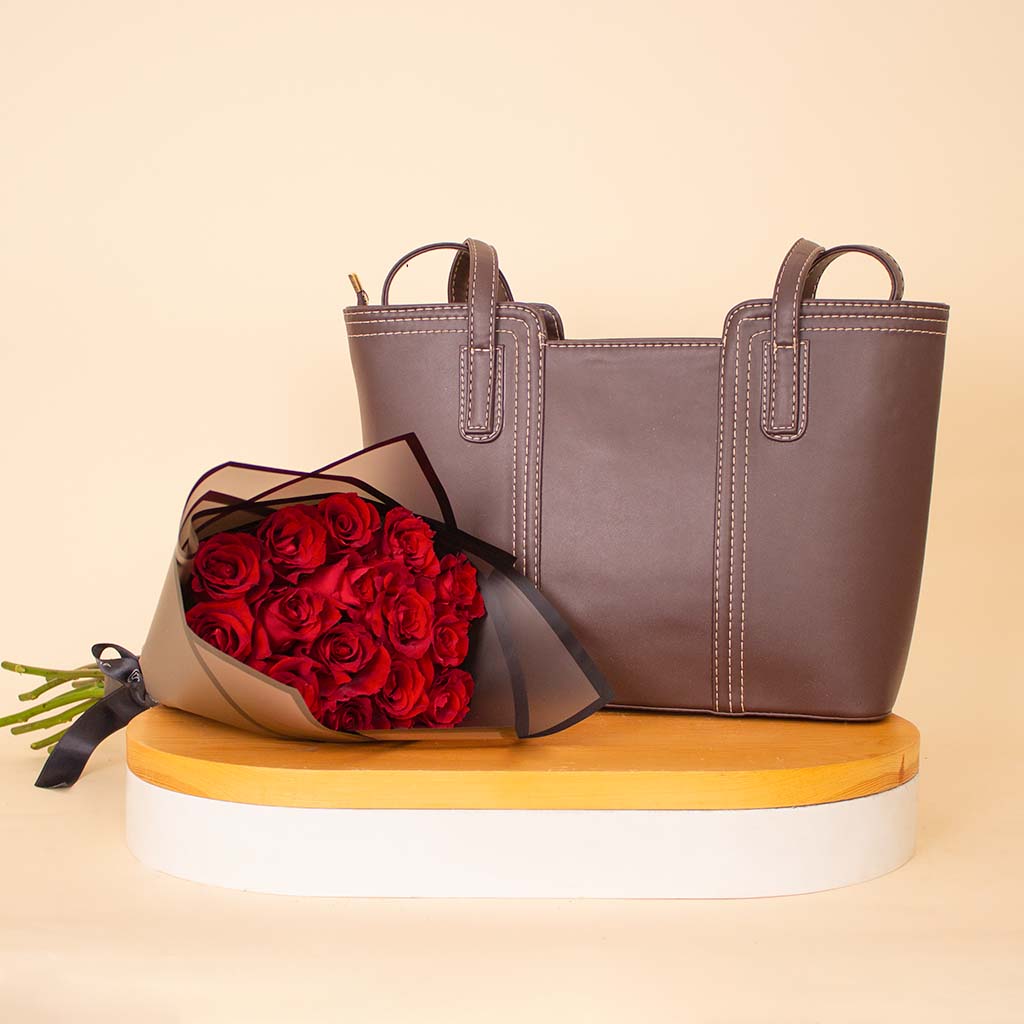 Flowrista Online Flowers Shop Alamki Juliette Brown Bag & Red Roses