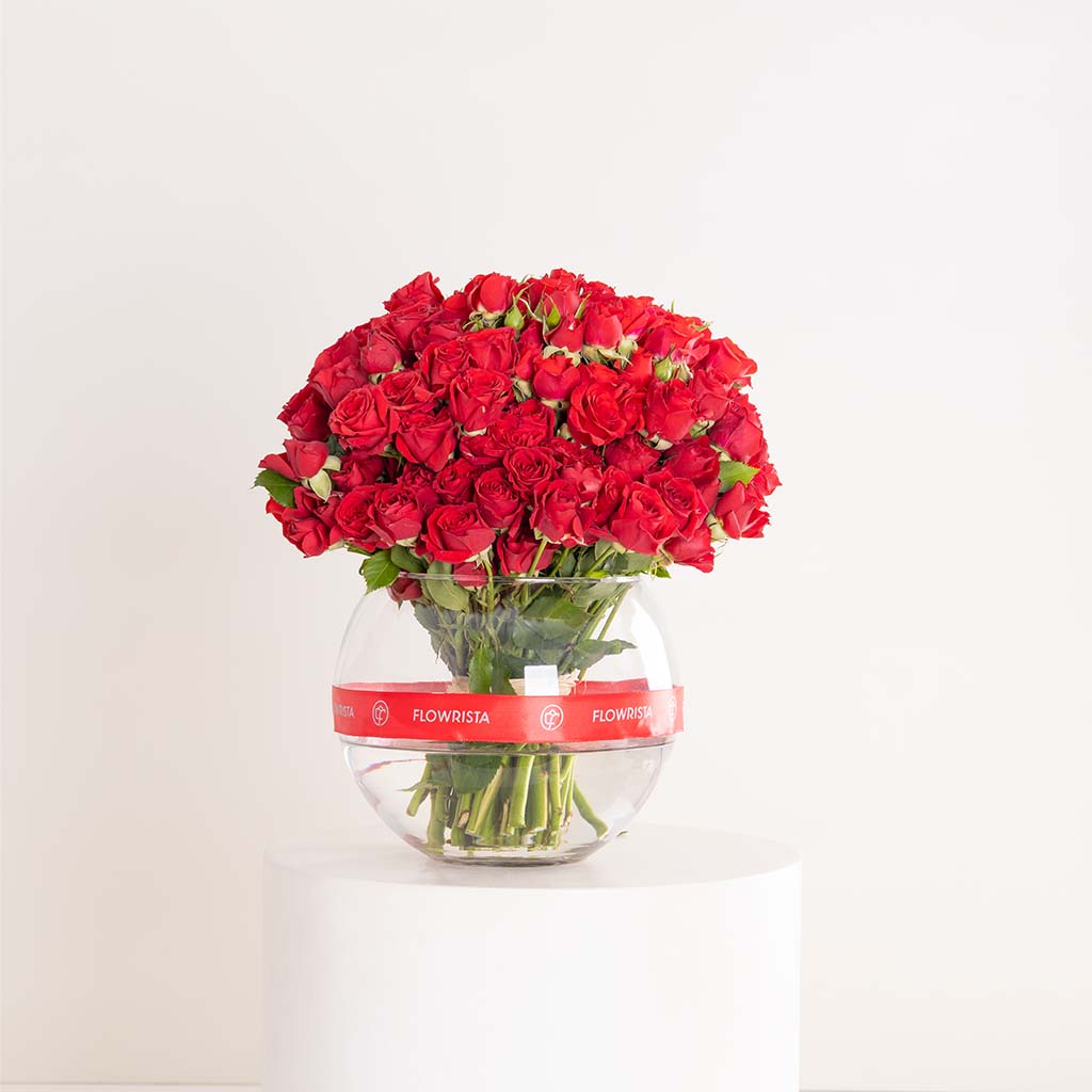 Flowrista Online Flowers Shop Red Baby Roses Vase - 30 Stems