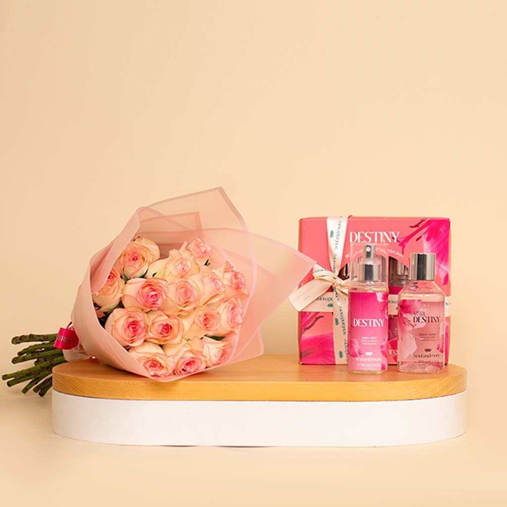 Flowrista Online Flowers Shop طقم سولو آند مور ديستني - قطعتان | بوكية من 15 وردة بمبي فاتح