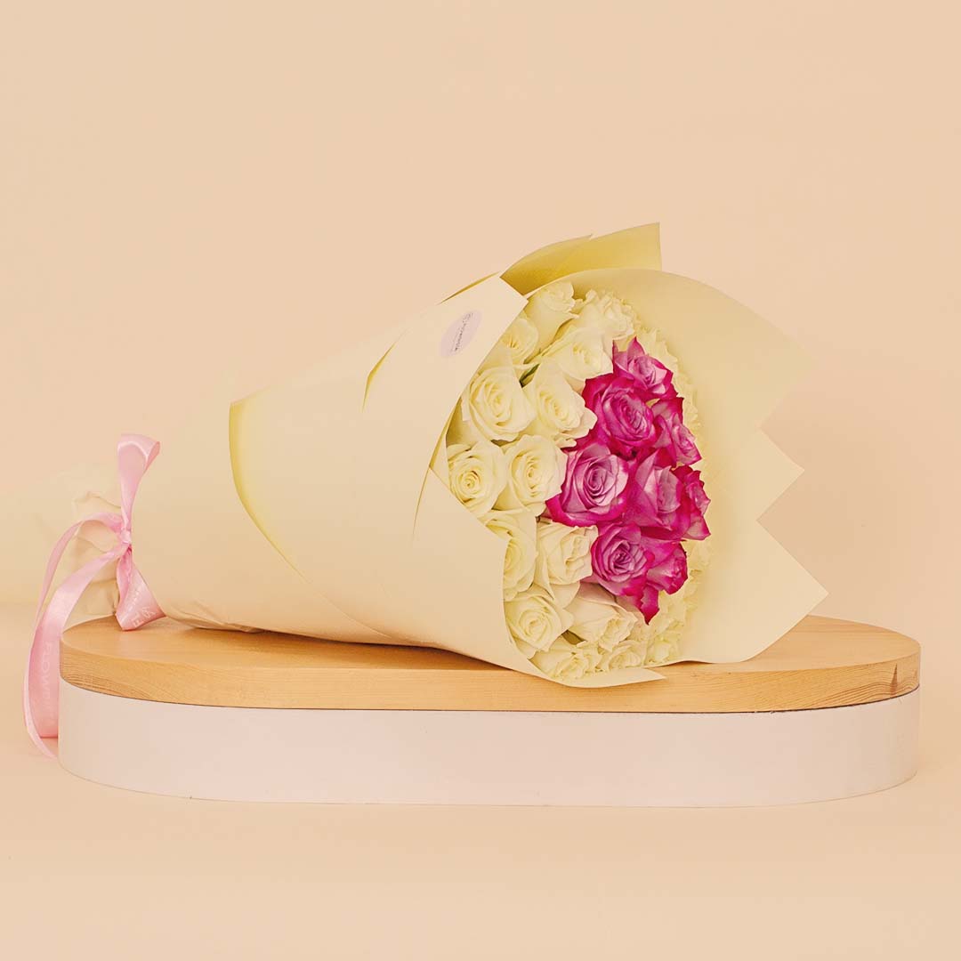 Flowrista Online Flowers Shop  Flowrista Roses Bouquet - White & Purple