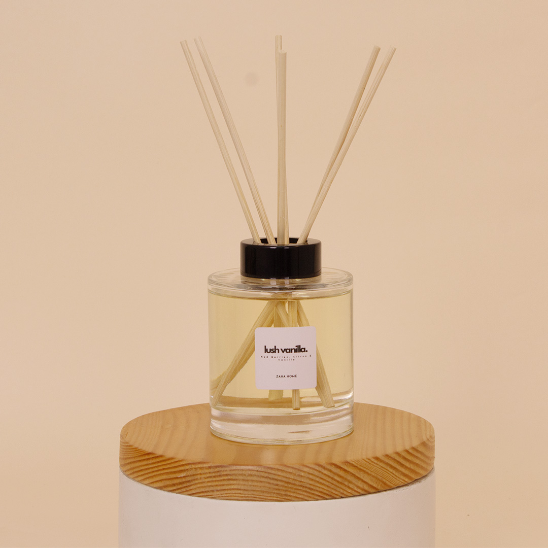 Flowrista Online Flowers Shop Zaha Home "Lush Vanilla" Reed Diffuser
