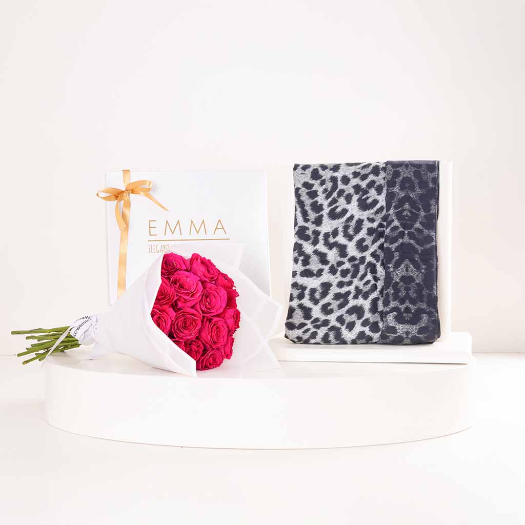 Flowrista Online Flowers Shop EMMA Ash Leopard Scarf & Pink Roses Bouquet