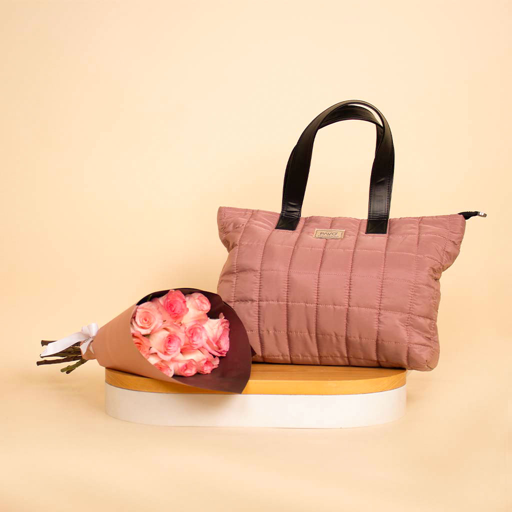 Flowrista Online Flowers Shop Pavo Light Purble Tote Bag Handbag & 15 Pink Roses