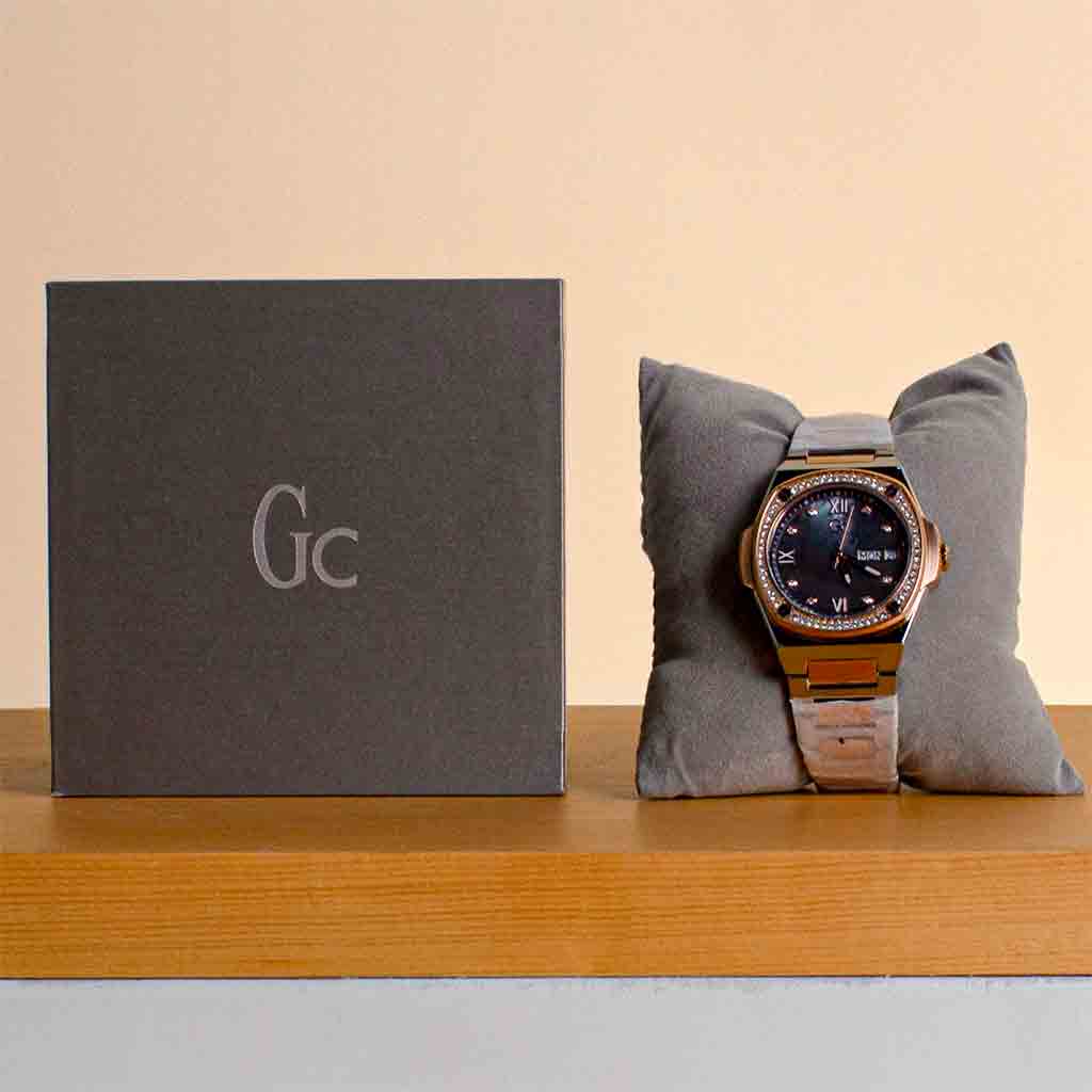 Flowrista Online Flowers Shop Guess Collection Analog Watch Y98001L5MF - For Woman