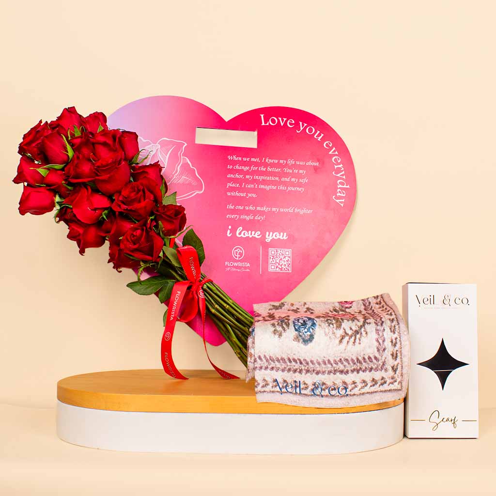 Flowrista Online Flowers Shop حجاب حرير امبريال من فيل آند كو | تقدم فلوريستا قلب الحب 15 وردة