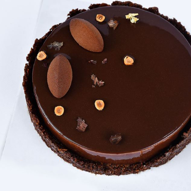 Flowrista Online Flowers Shop Voila Chocolate Hazelnut Cake