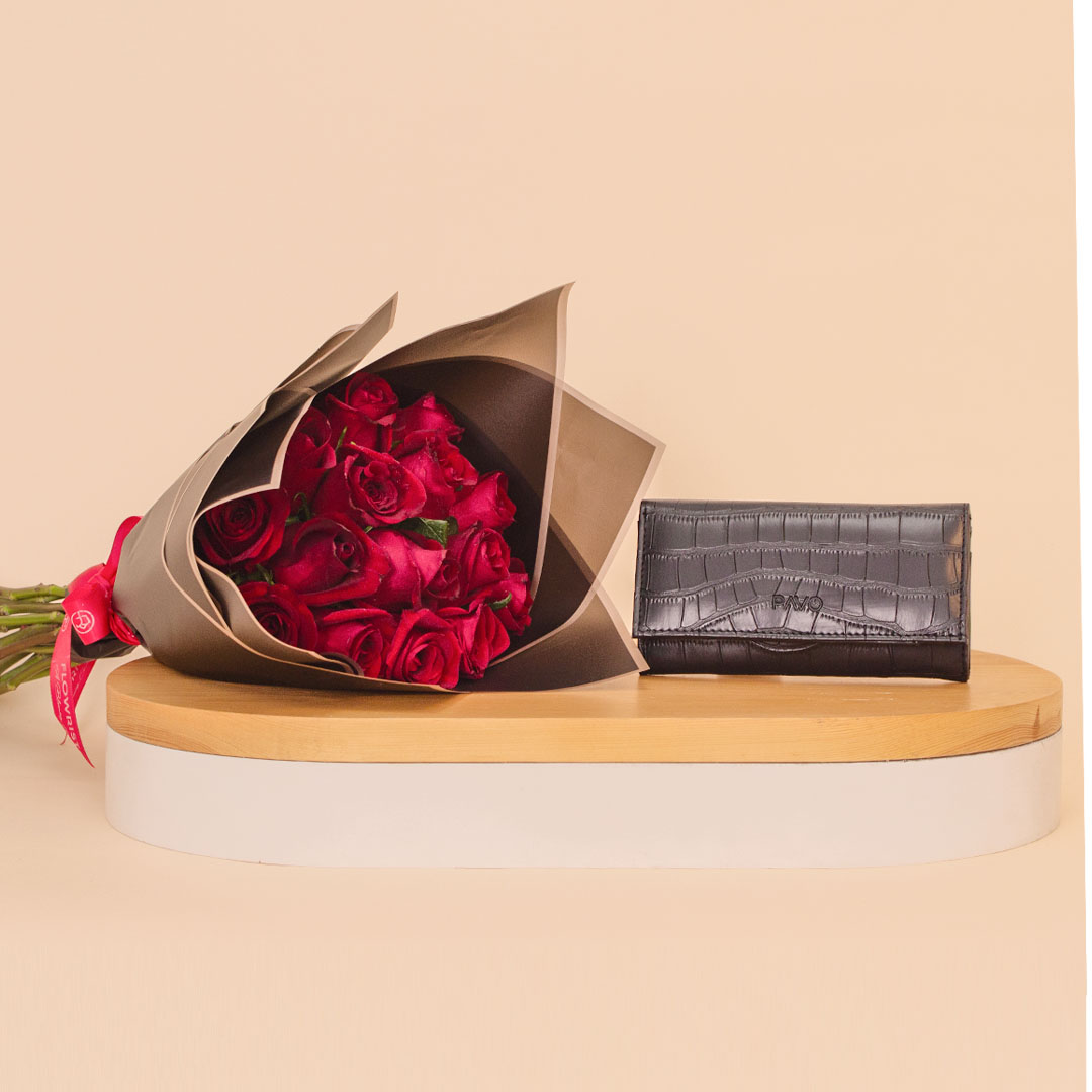 Flowrista Online Flowers Shop PAVO Black Women’s Wallet & Red Roses Boutique