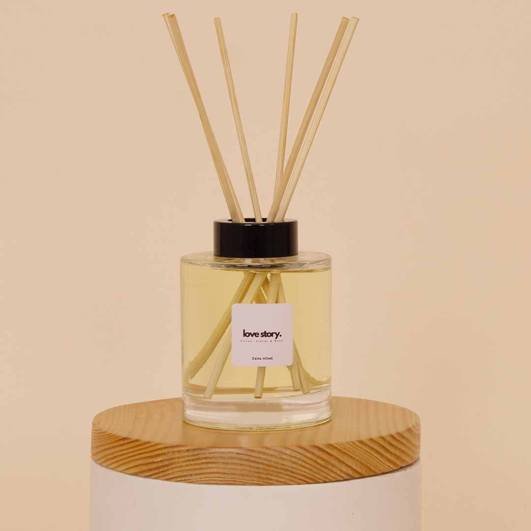 Flowrista Online Flowers Shop Zaha Home: "Love Story" Reed Diffuser