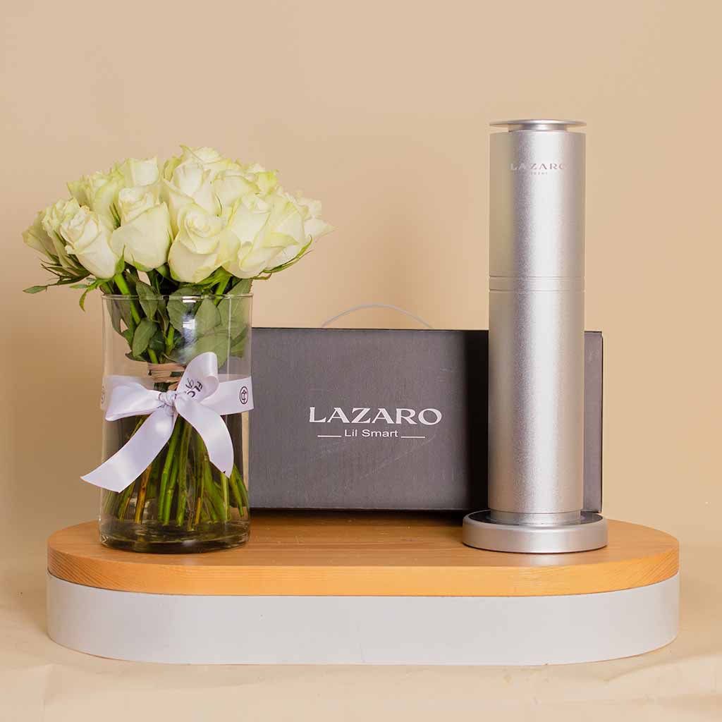 Flowrista Online Flowers Shop Timeless Gift: Lazaro Lil Smart Gray & 25 White Roses