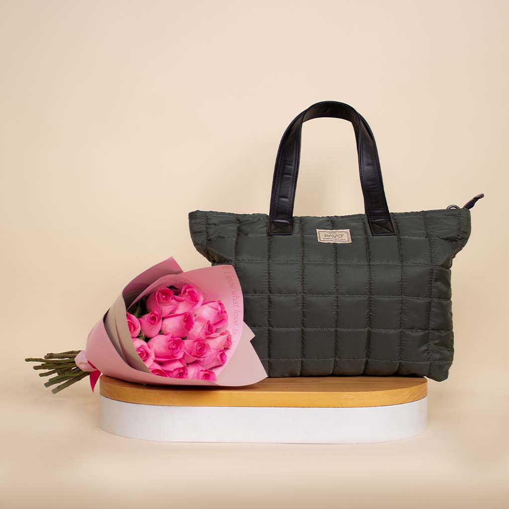 Flowrista Online Flowers Shop Pavo Olive Green Tote Bag Handbag & 15 Pink Roses