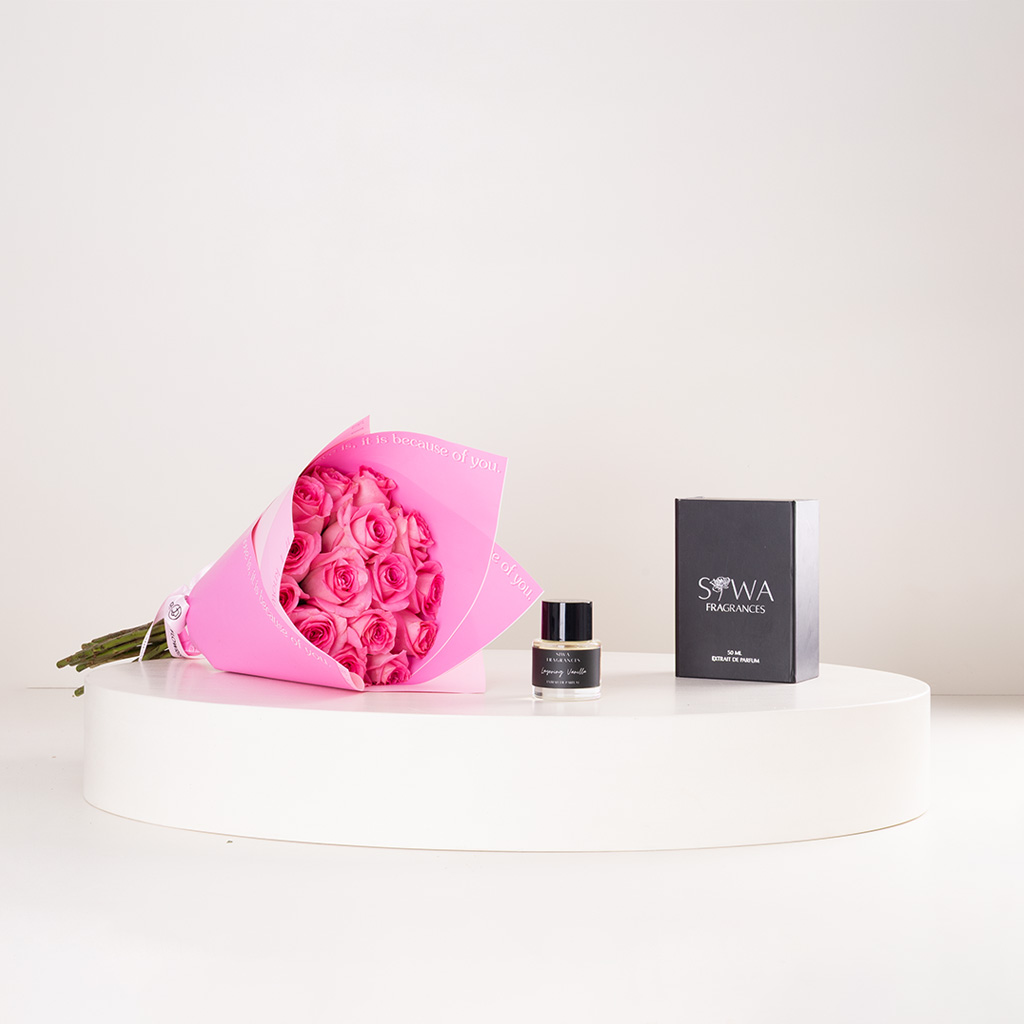 Flowrista Online Flowers Shop Siwa Layering Vanilla Eau de Parfum 50ml & Pink Roses Bouquet