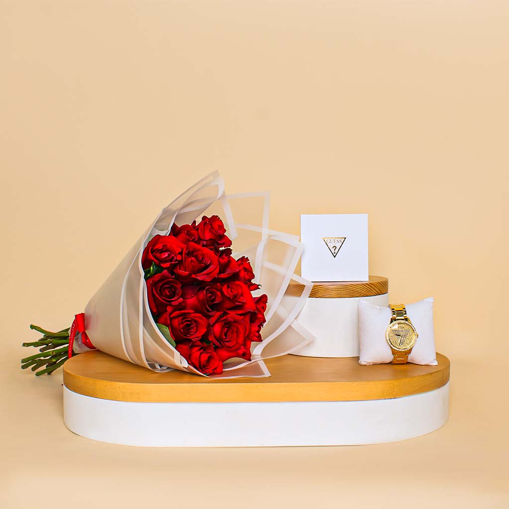 Flowrista Online Flowers Shop Guess Analoge Watch Armbanduhren in Gold GUGW0605L2 | 15 Red Rose Bouquet 
