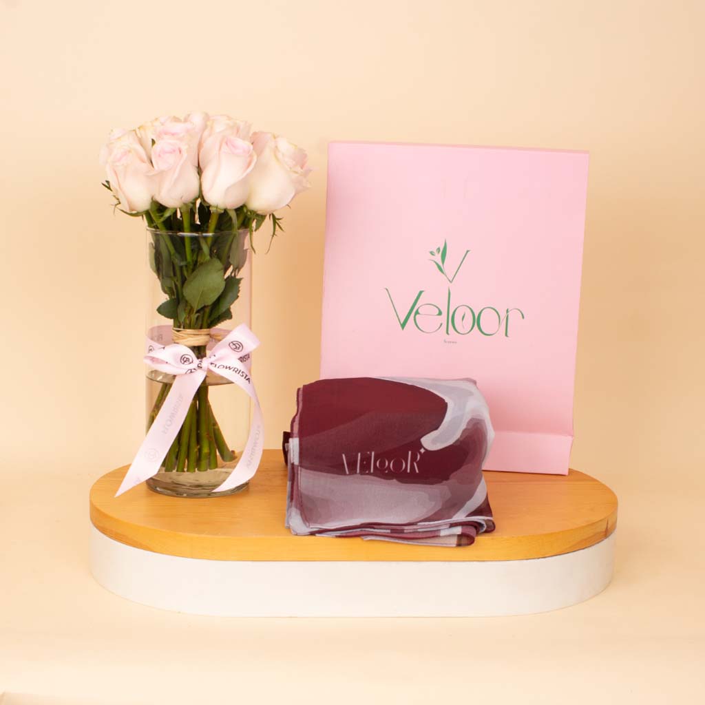 Flowrista Online Flowers Shop وشاح فيلور روبي مع مزهرية ورود وردية