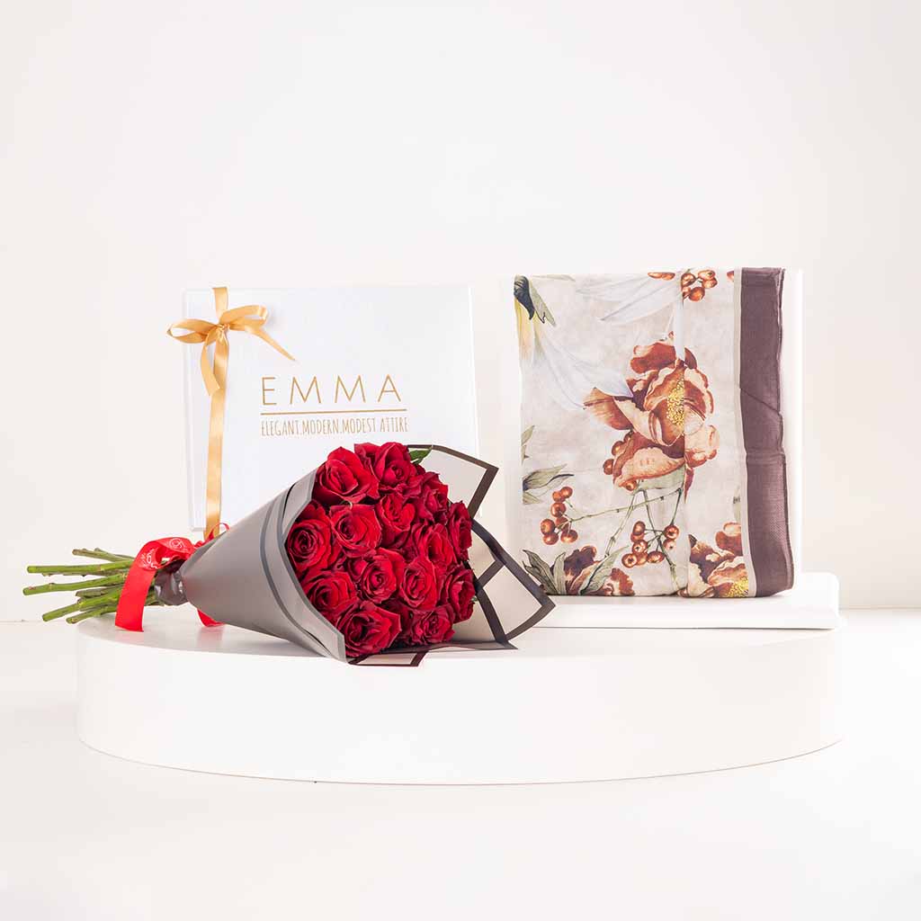 Flowrista Online Flowers Shop EMMA Zeina Scarf & Red Roses Bouquet