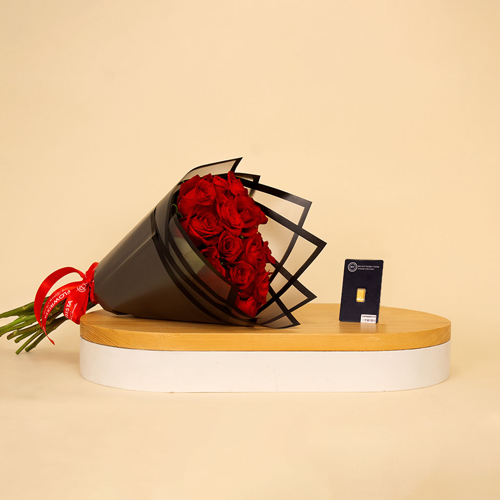 Flowrista Online Flowers Shop BTC Gold Bar |1 Gram with Red Roses Bouquet