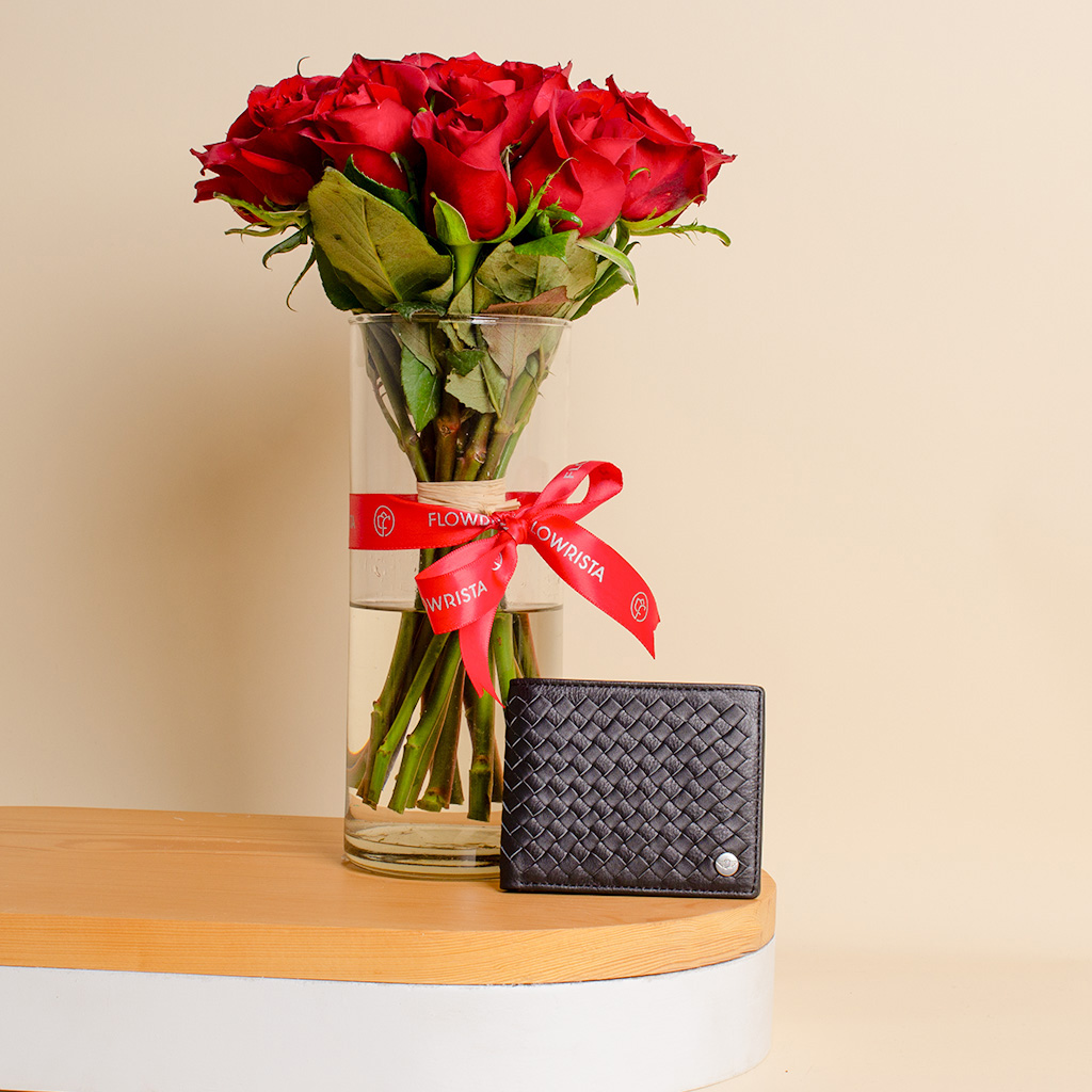 Flowrista Online Flowers Shop محفظة بوليس PA40112WLBL مع فازة تحتوي على 15 وردة حمراء