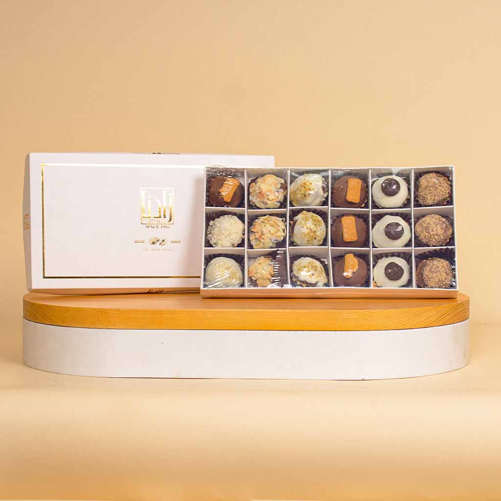 Flowrista Online Flowers Shop Zadna Dates - 18 Pieces