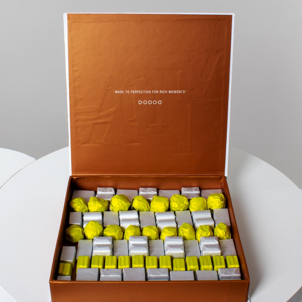 Flowrista Online Flowers Shop Voila Luxury Chocolate