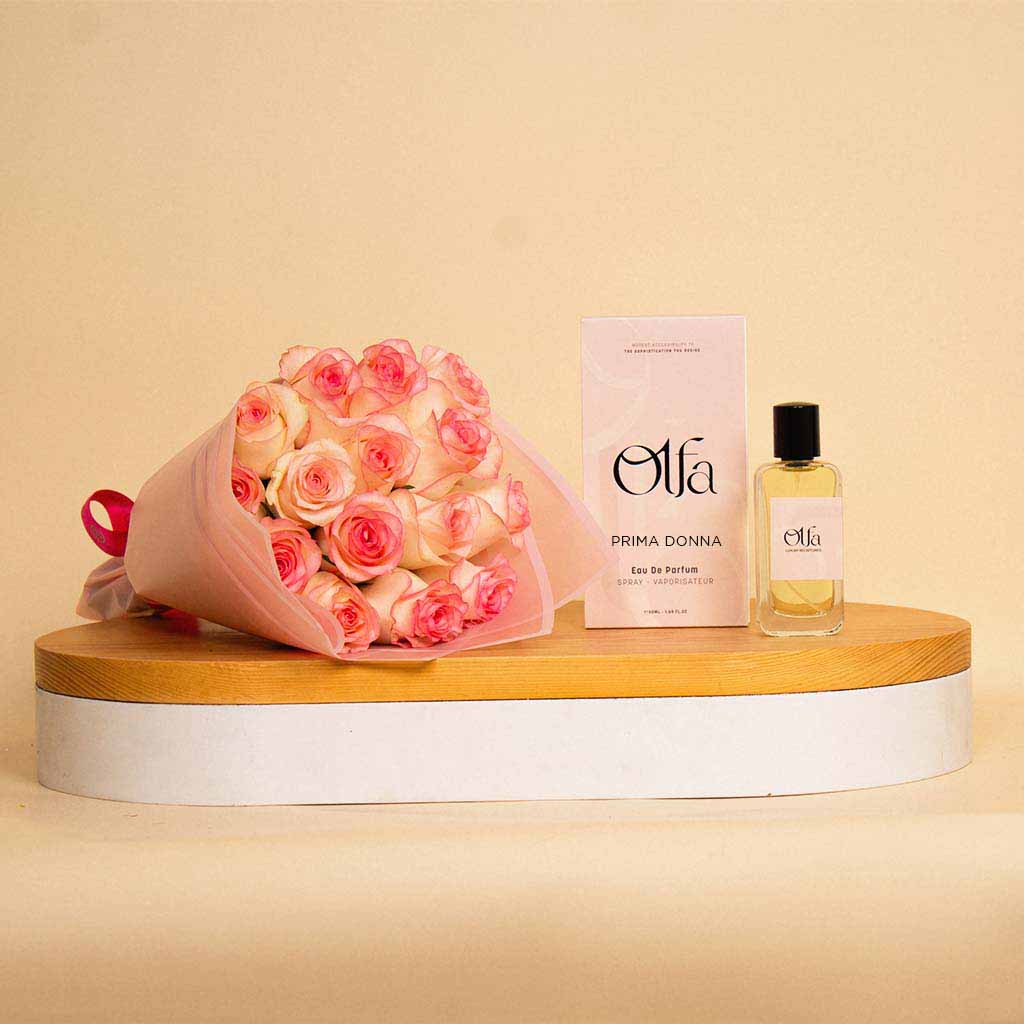 Flowrista Online Flowers Shop Olfa Prima Donna |A light pink bouquet of 15 roses